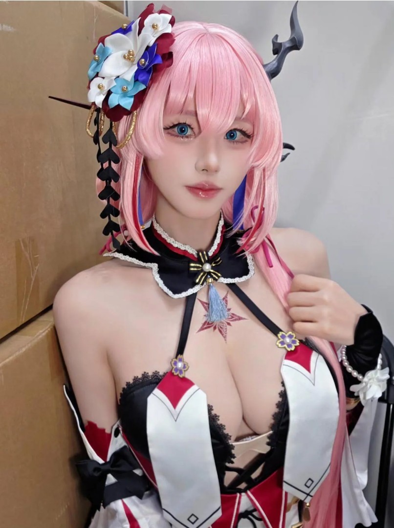 나리땽이 대박인게 이게 보정이 아니라 진짜 피부라는 거임