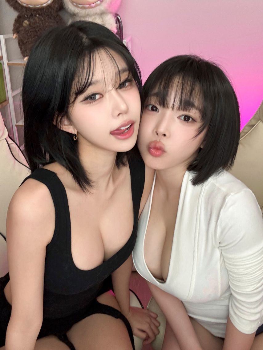 강인경 x 최솜이 합방 방셀 수위...화이트 & 블랙 가슴골